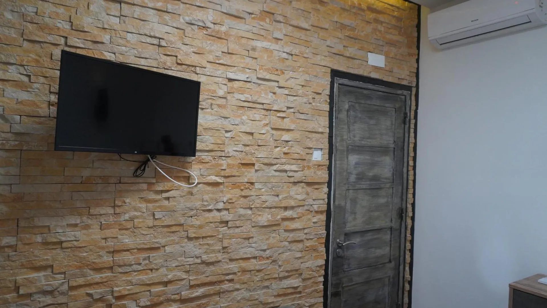Al Barbinha Hotel Faro Guest house